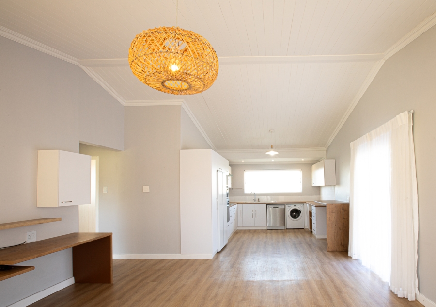 To Let 2 Bedroom Property for Rent in Fish Hoek Western Cape